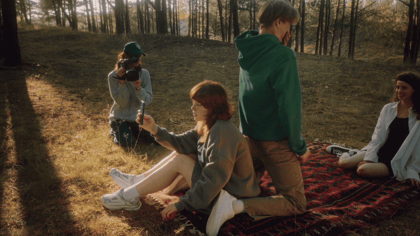 House – Share That Vibe