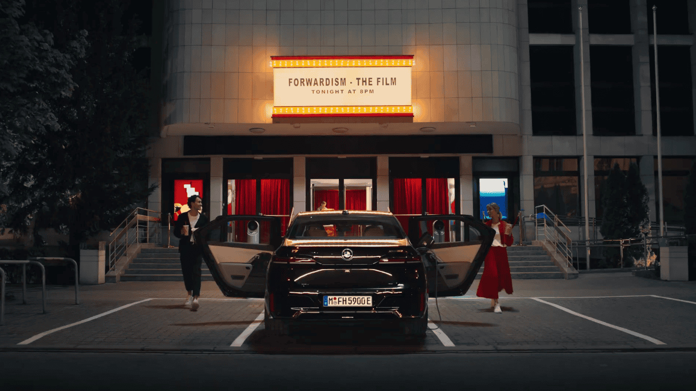 BMW Perfect movie night