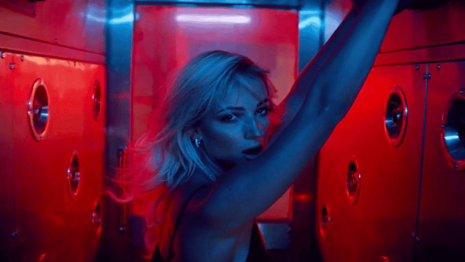 Fler – Light Up The Night