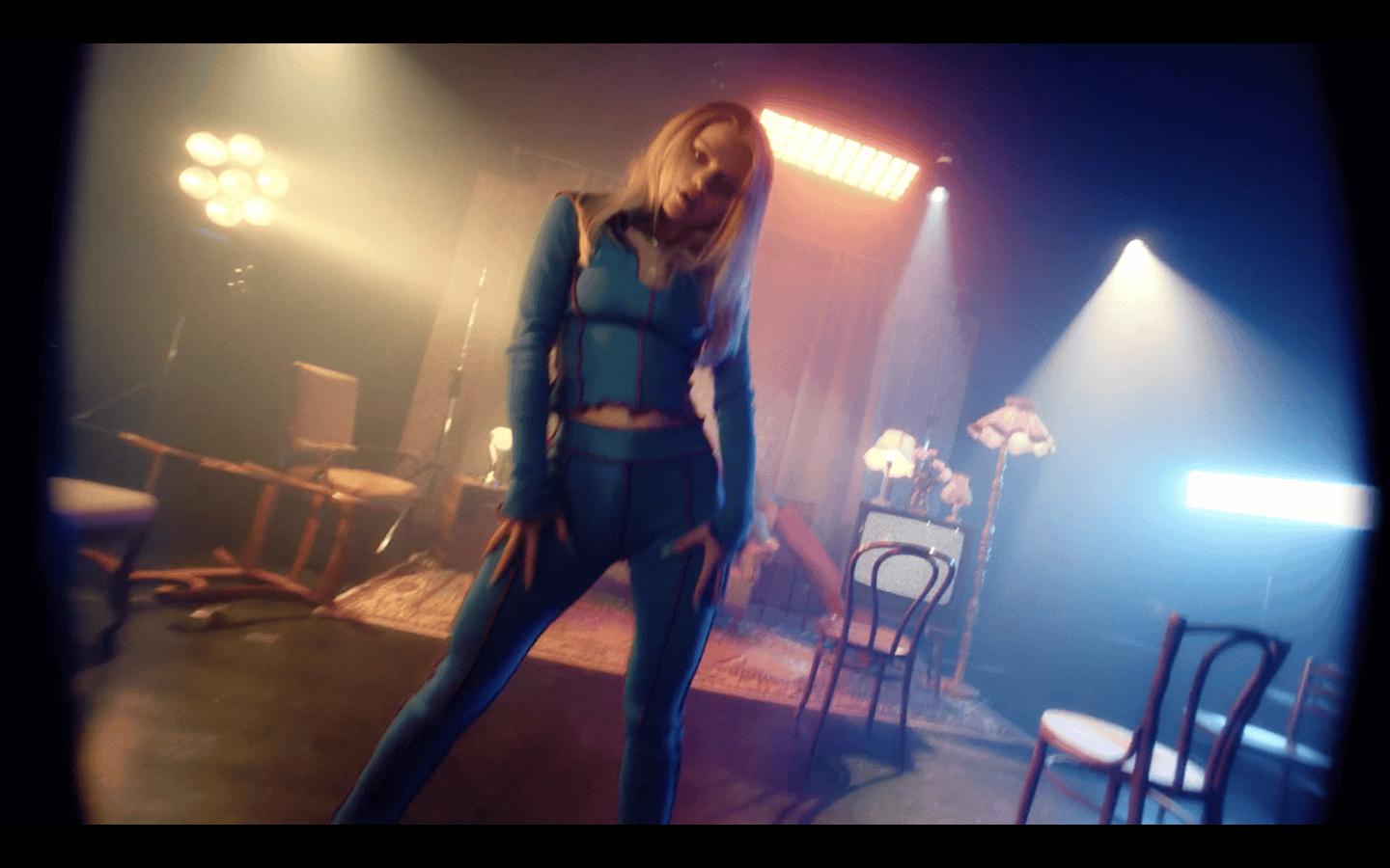 Margaret ft. Natalia Szroeder – Sold Out