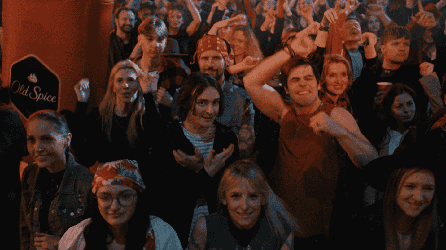 Old Spice Crowd Surfing