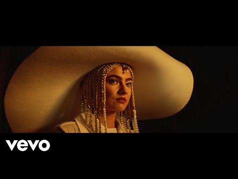 Natalia Nykiel – Volcano