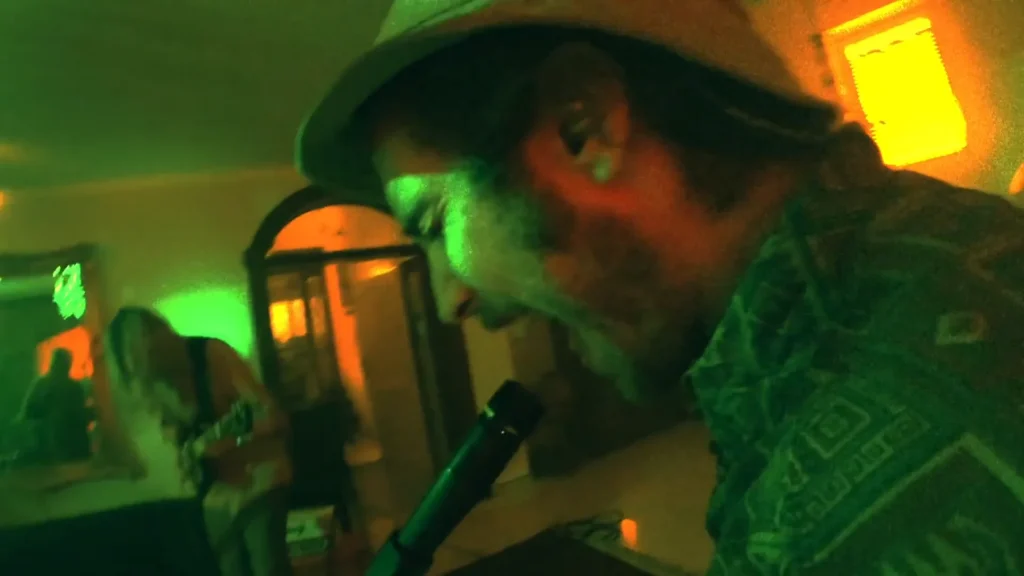 Beluga Stone – Food &