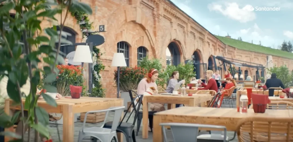 Santander Bank Pomaganie