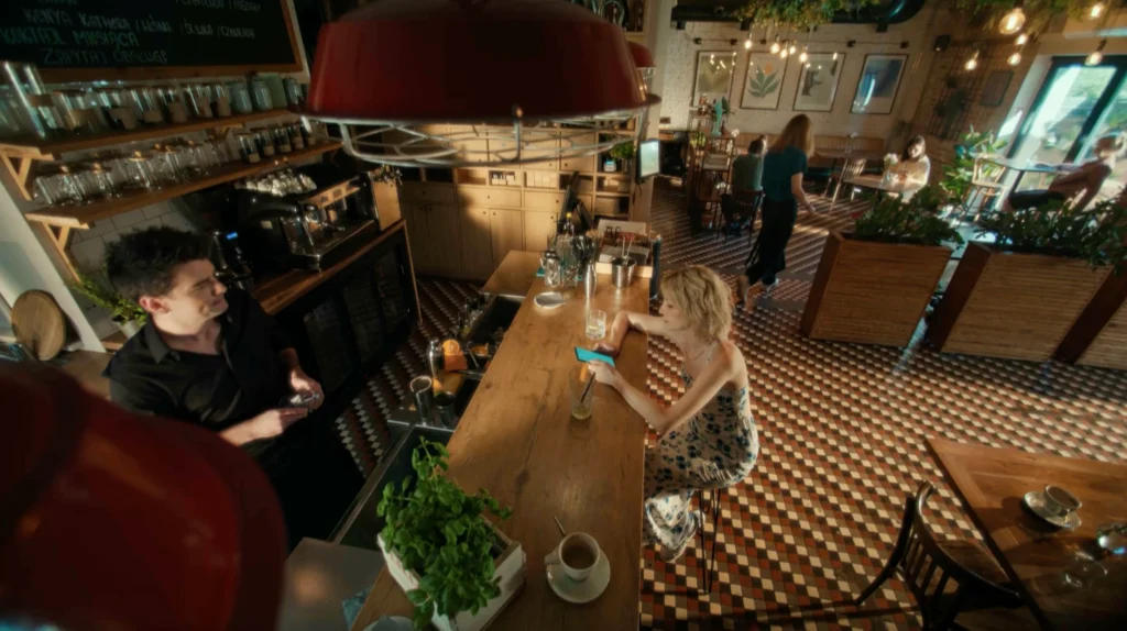 The Floor Teaser Randka