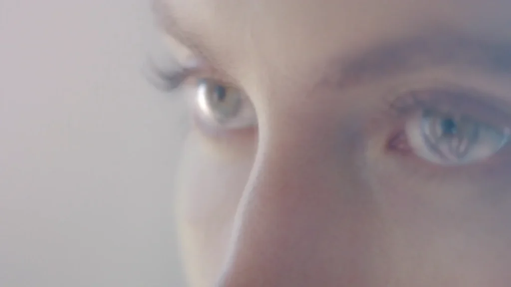 Nestle NesVita Mirror